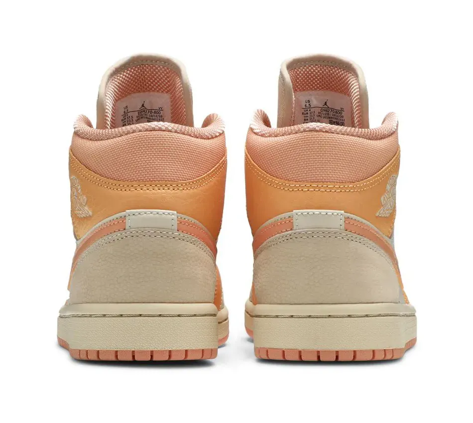 WMNS 1 Mid Apricot Orange (2021) фото