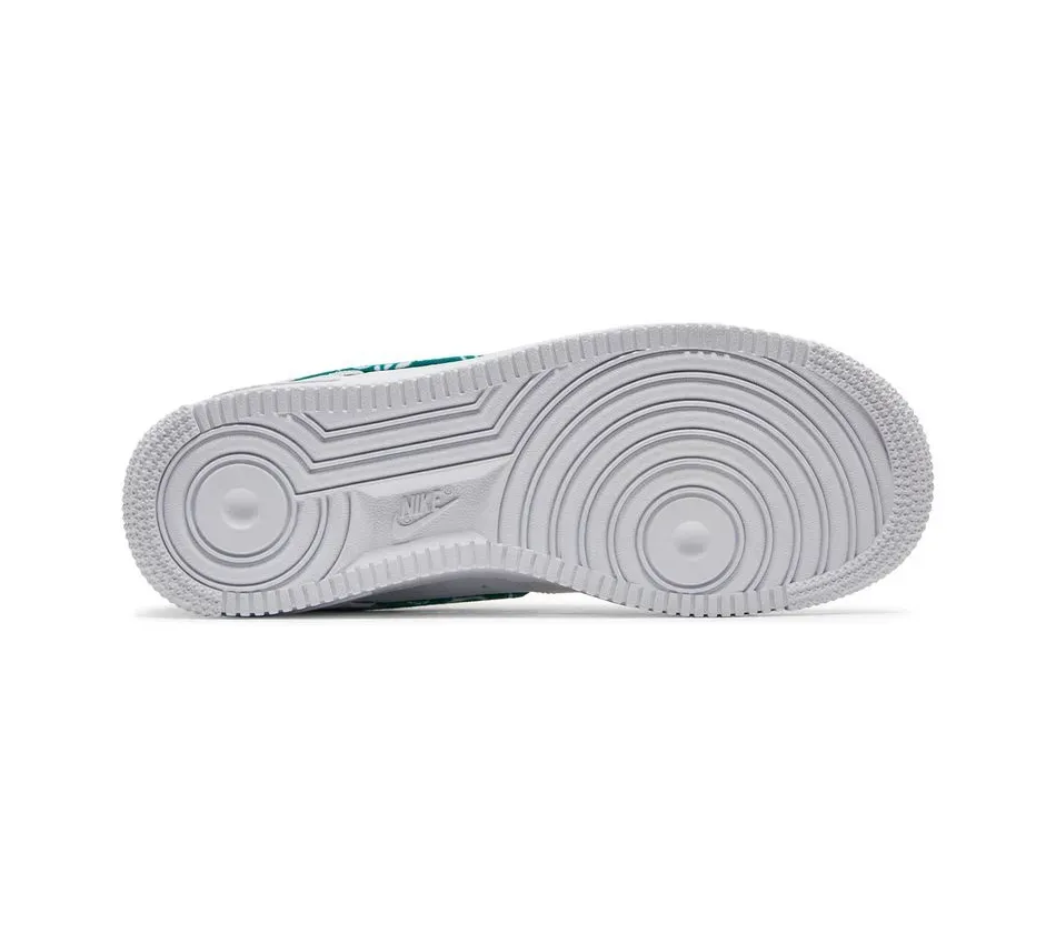 Essentials Green Paisley