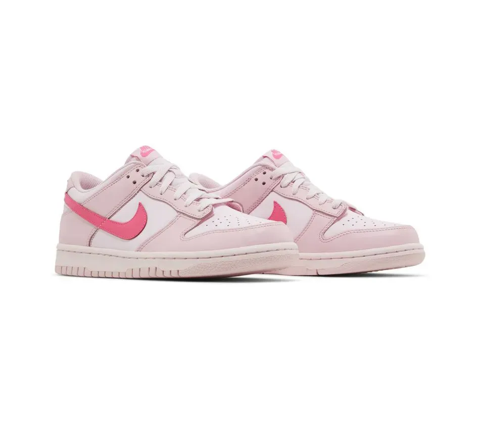 Dunk Low Triple Pink фото