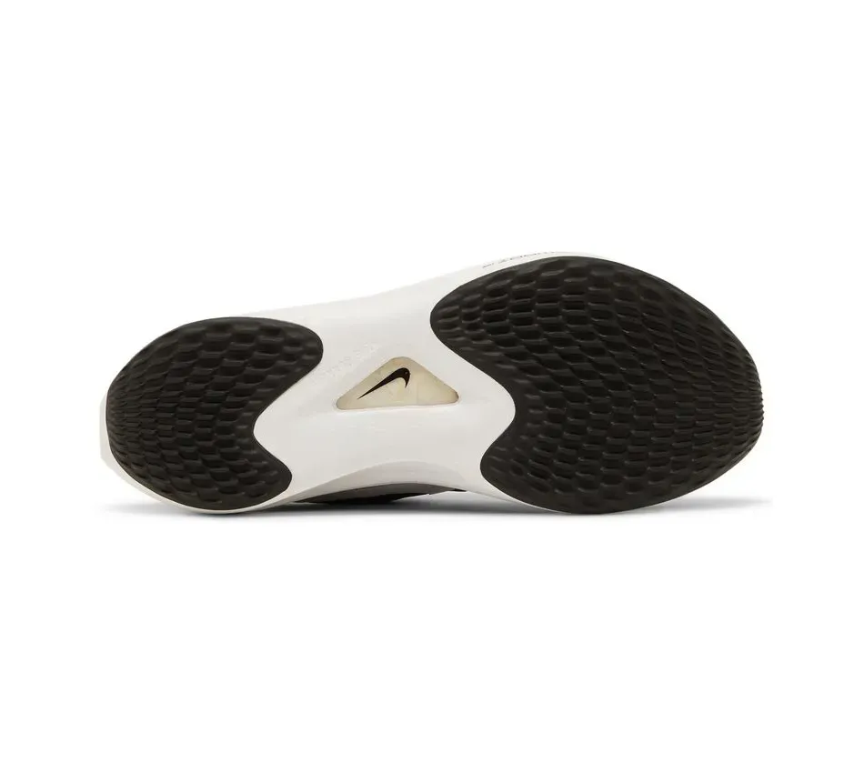 Zoom Fly 5 Black White фото