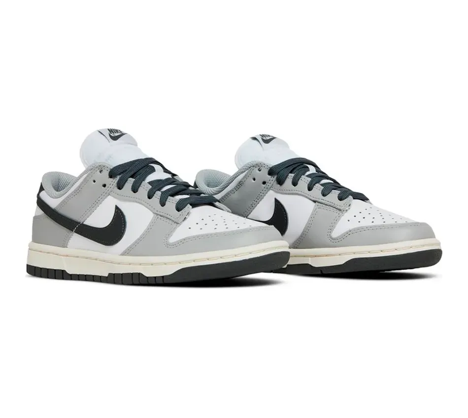 Dunk Low Light Smoke Grey фото
