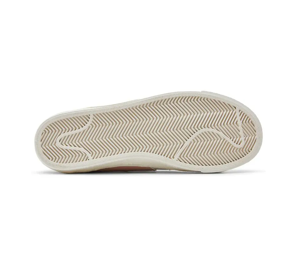 Jumbo White Pink Oxford