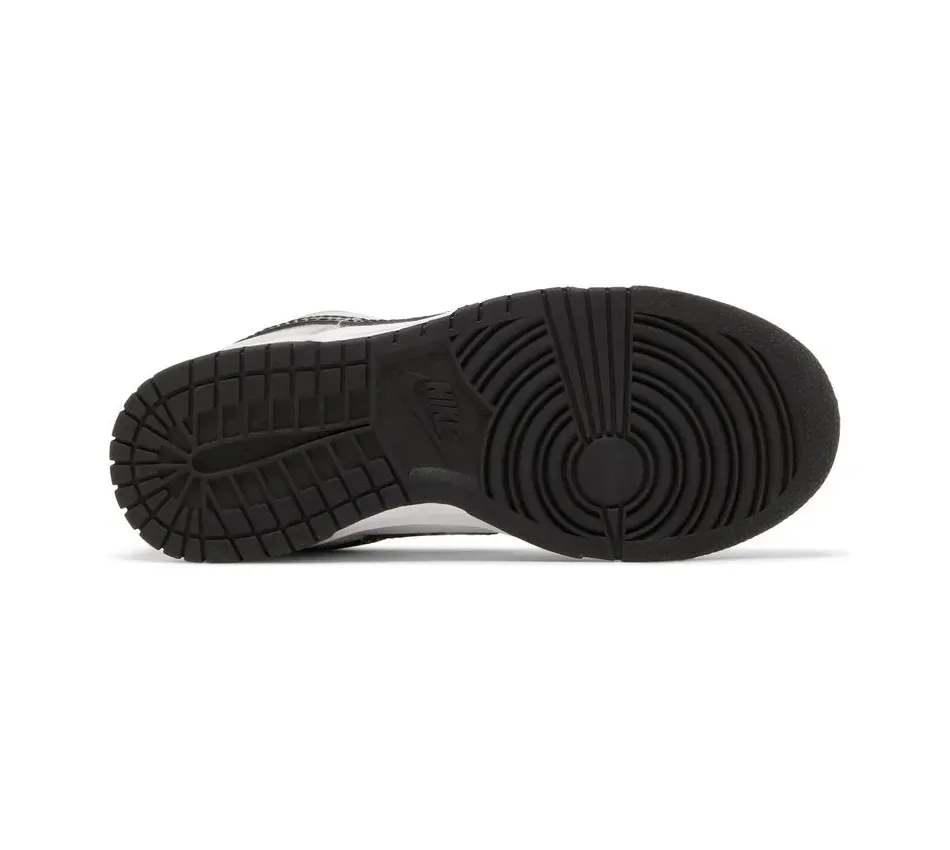 Light Iron Ore Black