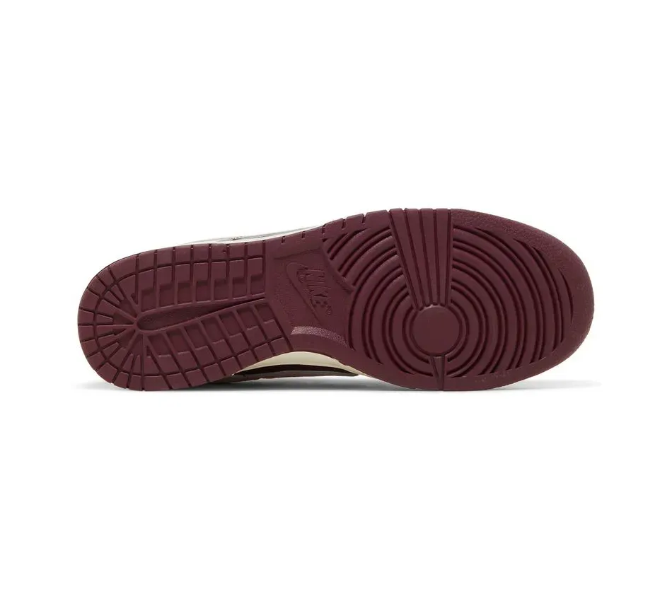 Dunk Low Premium Valentines Day фото