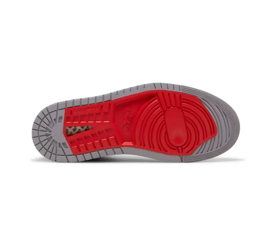 Air Jordan 1 High Zoom Comfort 2 Cement Fire Red фото