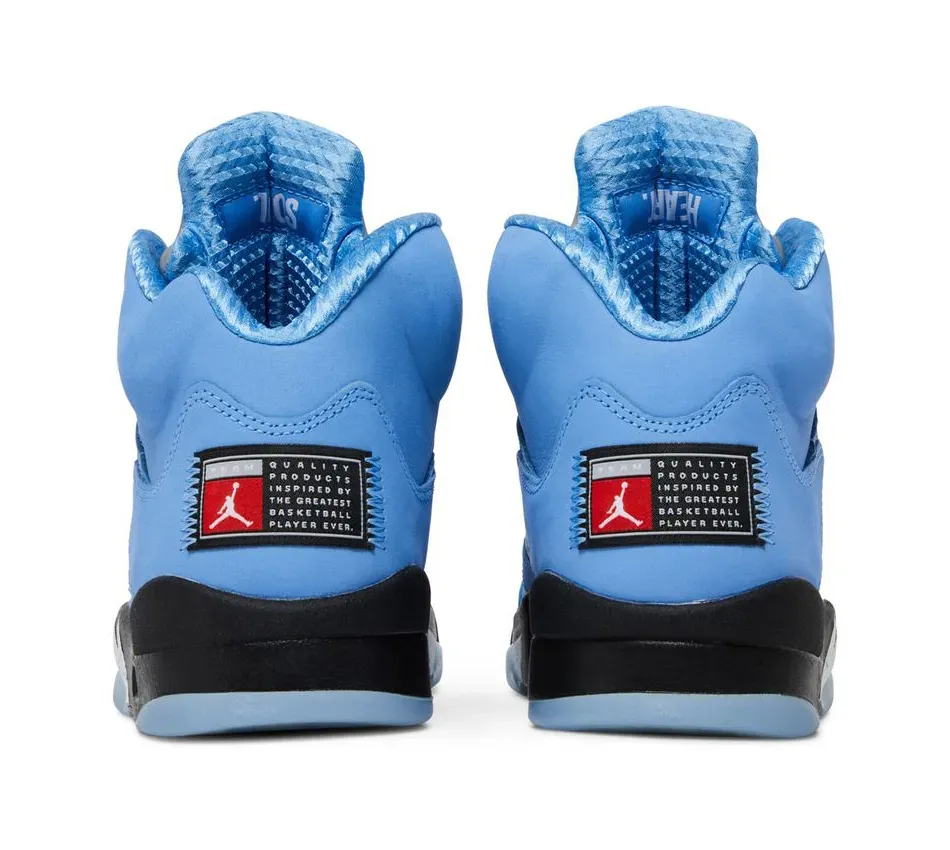 Air Jordan 5 Retro UNC фото