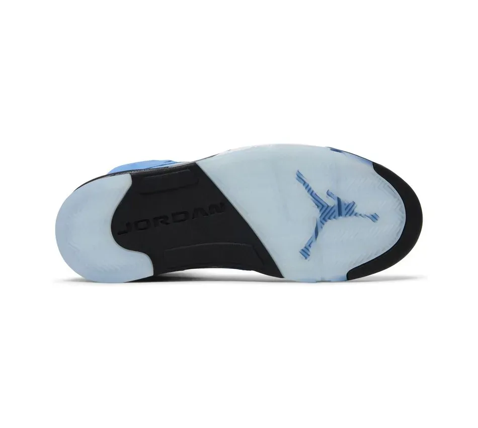 Air Jordan 5 Retro UNC фото