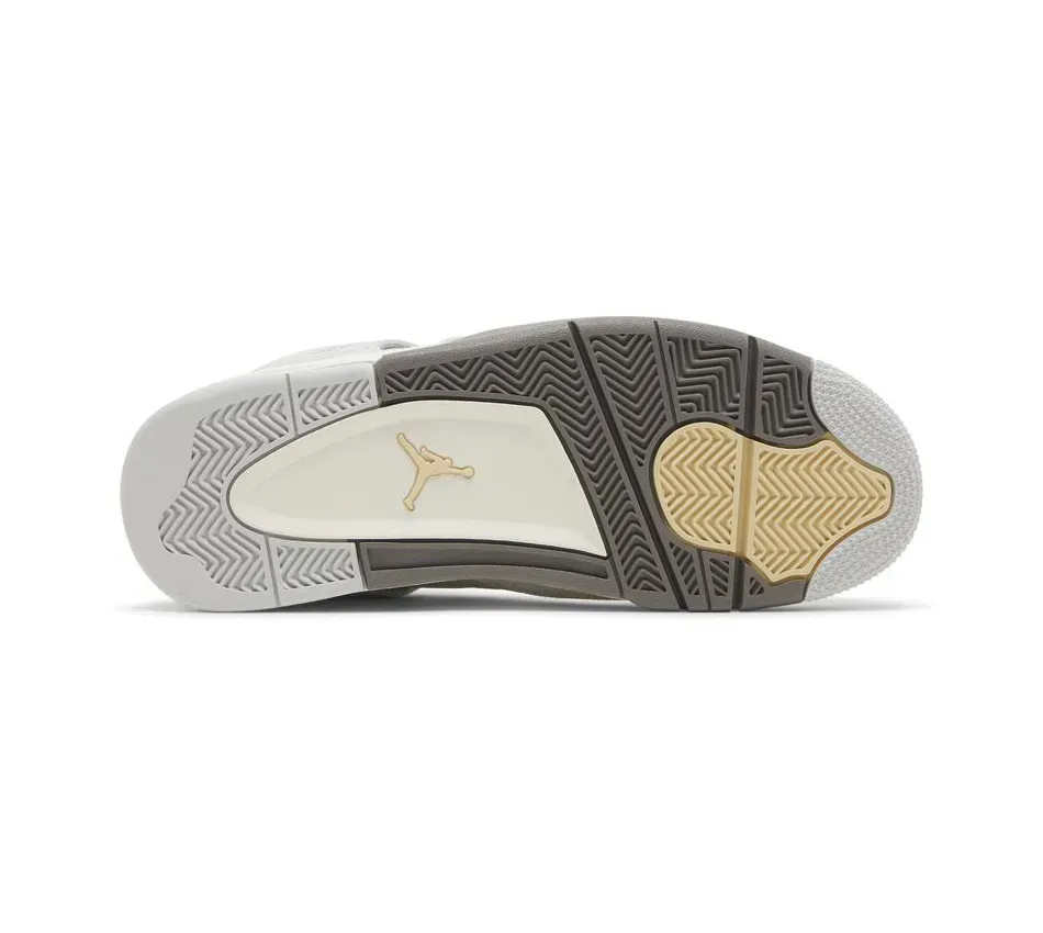 Air Jordan 4 SE Craft Photon Dust фото