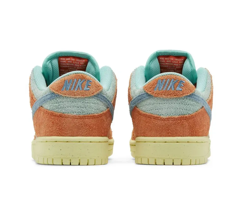 Dunk Low Orange Emerald Rise фото
