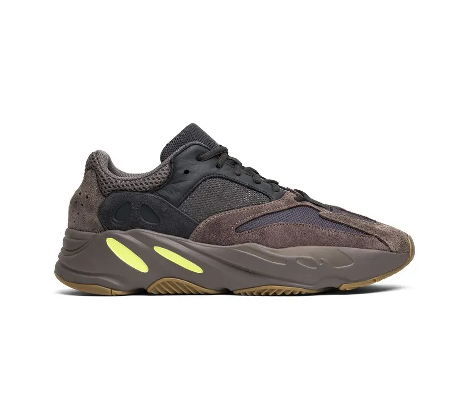 Yeezy Boost 700 'Mauve' (2018)