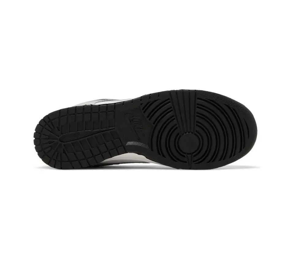 Dunk Low Spray Paint Swoosh фото
