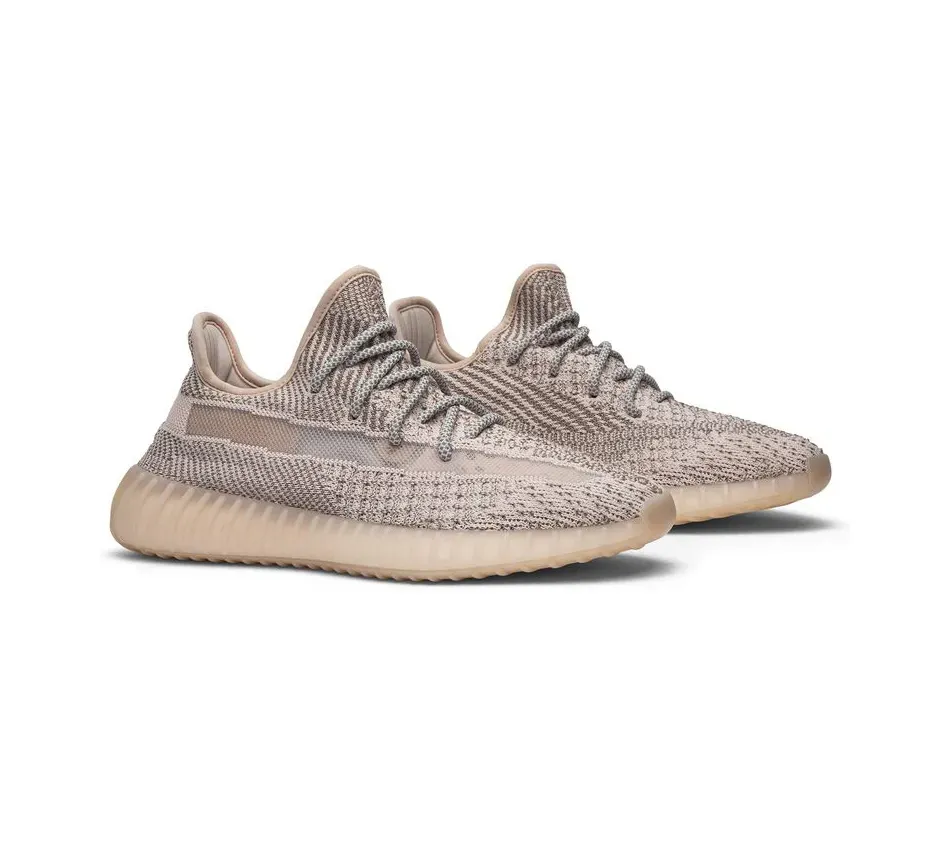 Yeezy Boost 350 V2 V2 Synth Reflective фото