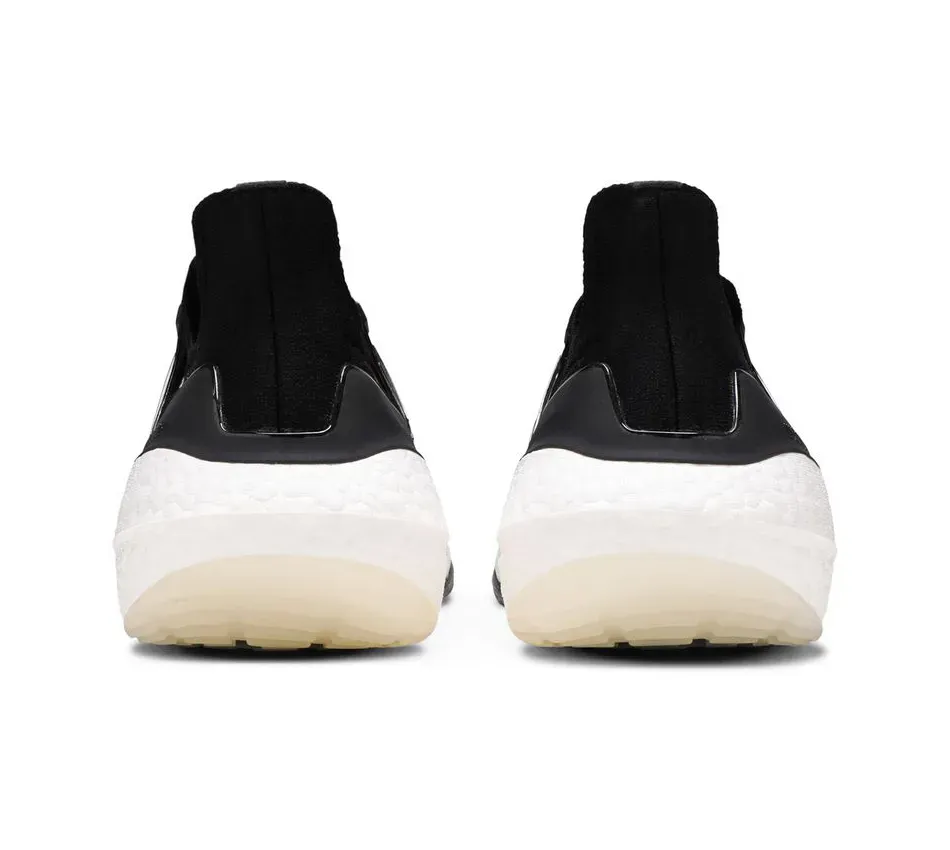 Ultra Boost 21 Core Black фото