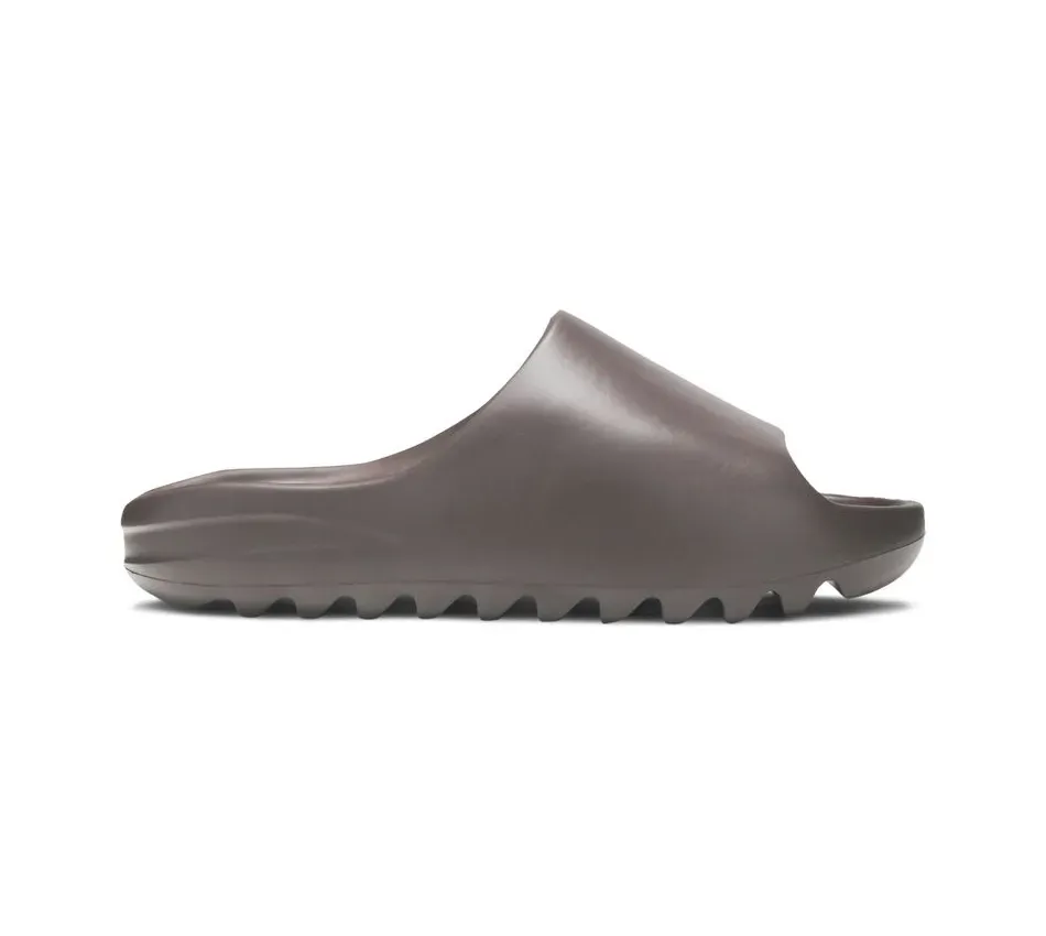 Шлёпанцы Adidas Yeezy Slide Yeezy Slides Soot (Коричневый) Унисекс