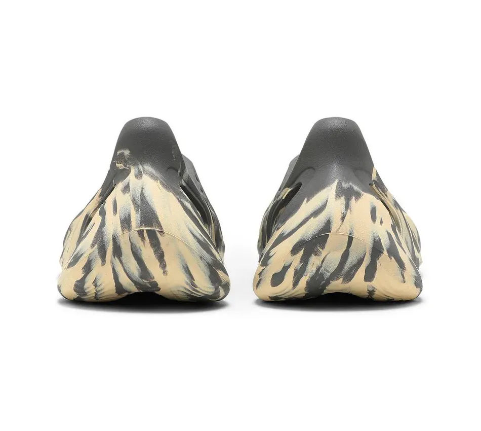 Yeezy Foam Runner Yeezy Foam Runner MXT Moon Grey фото