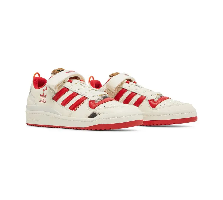 Forum Low X Home Alone Forum Low sneakers фото