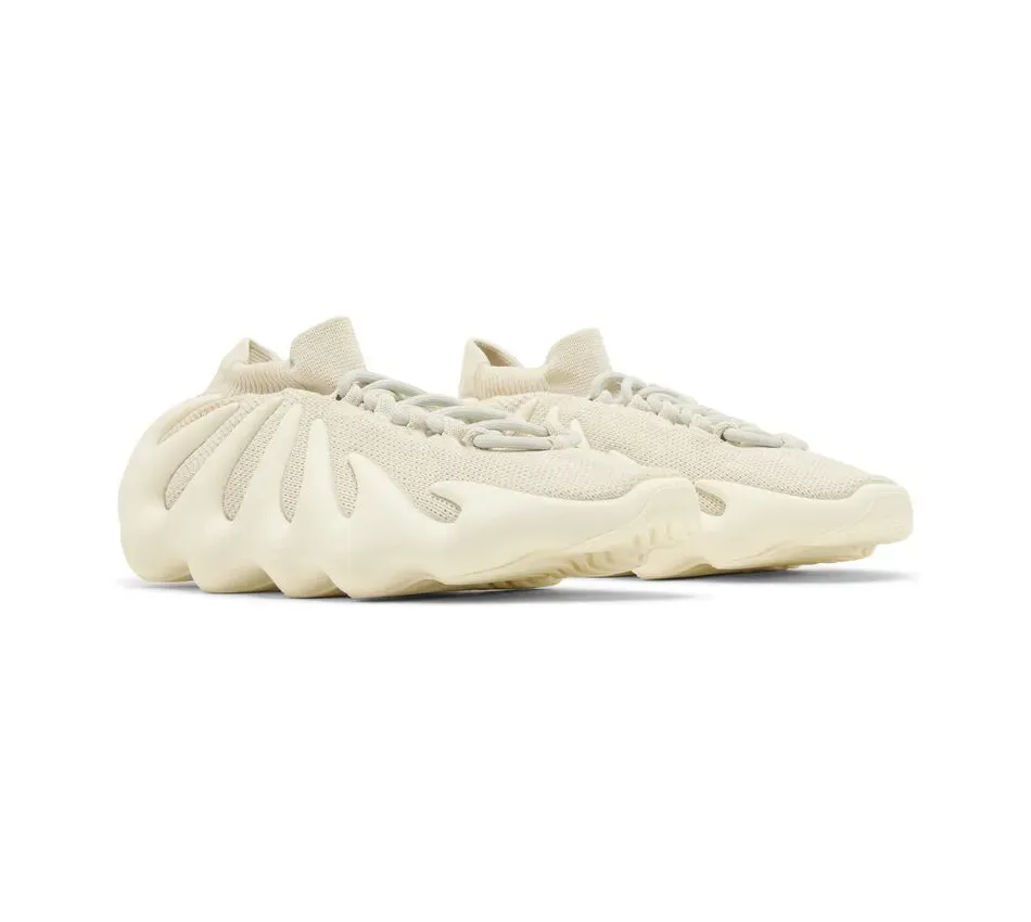 Yeezy 450 Cloud White фото