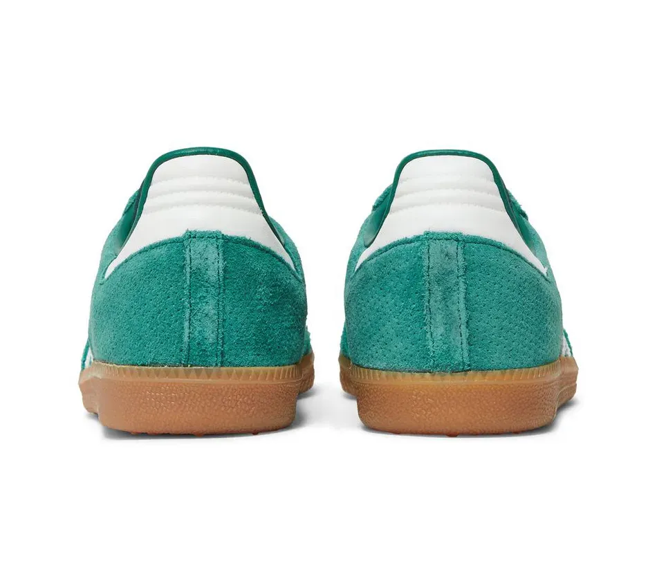 Collegiate Green Gum