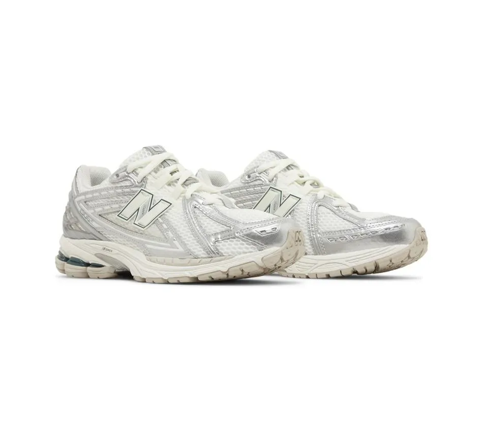 1906R Silver Metallic Cream фото