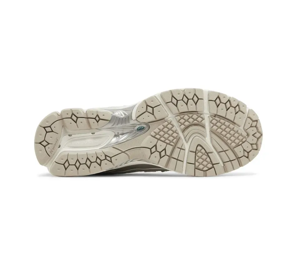 1906R Silver Metallic Cream фото
