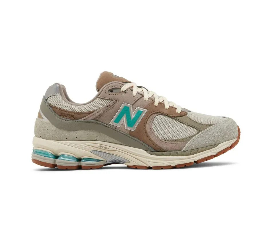 Низкие кроссовки New Balance 2002R X Atmos Oasis (Коричневый) Унисекс