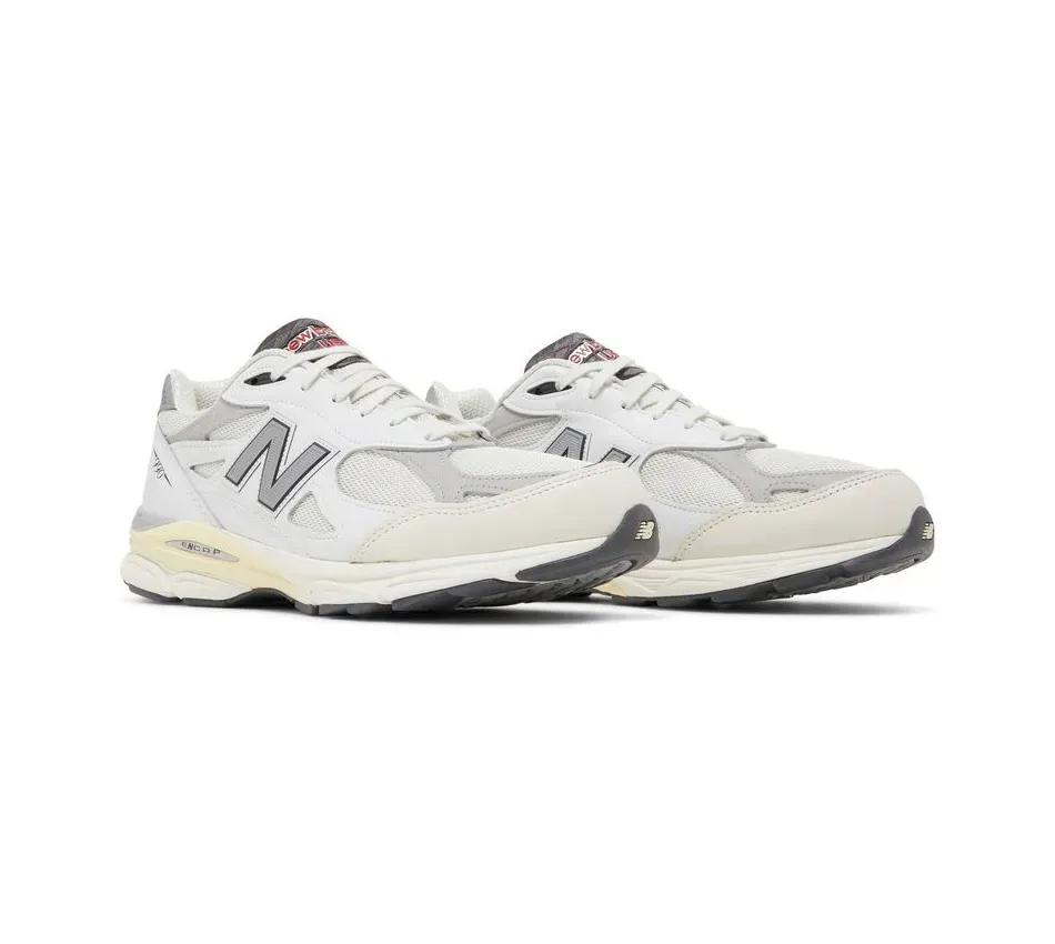 990 Teddy Santis x 990 V3 Sea Salt фото