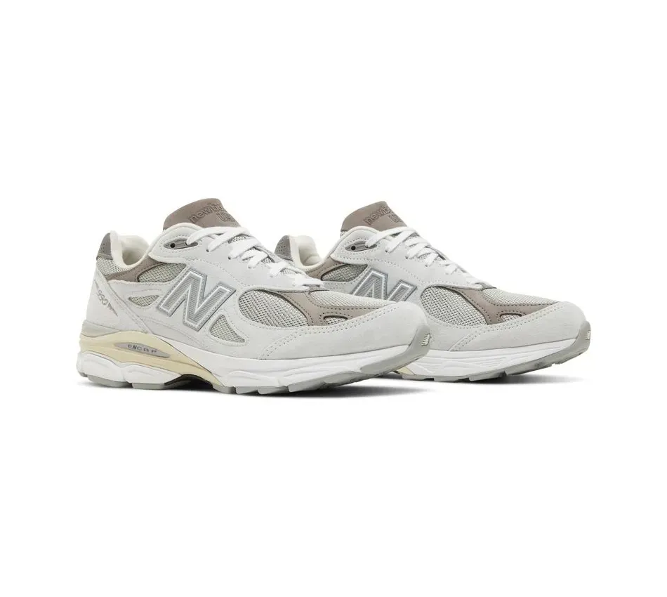 990V3 Made In USA Nimbus Cloud фото