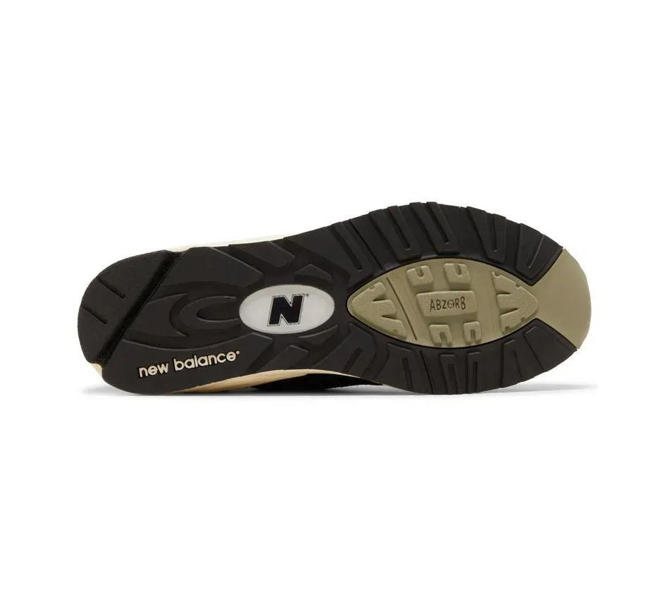 Teddy Santis x 990 V2 Black