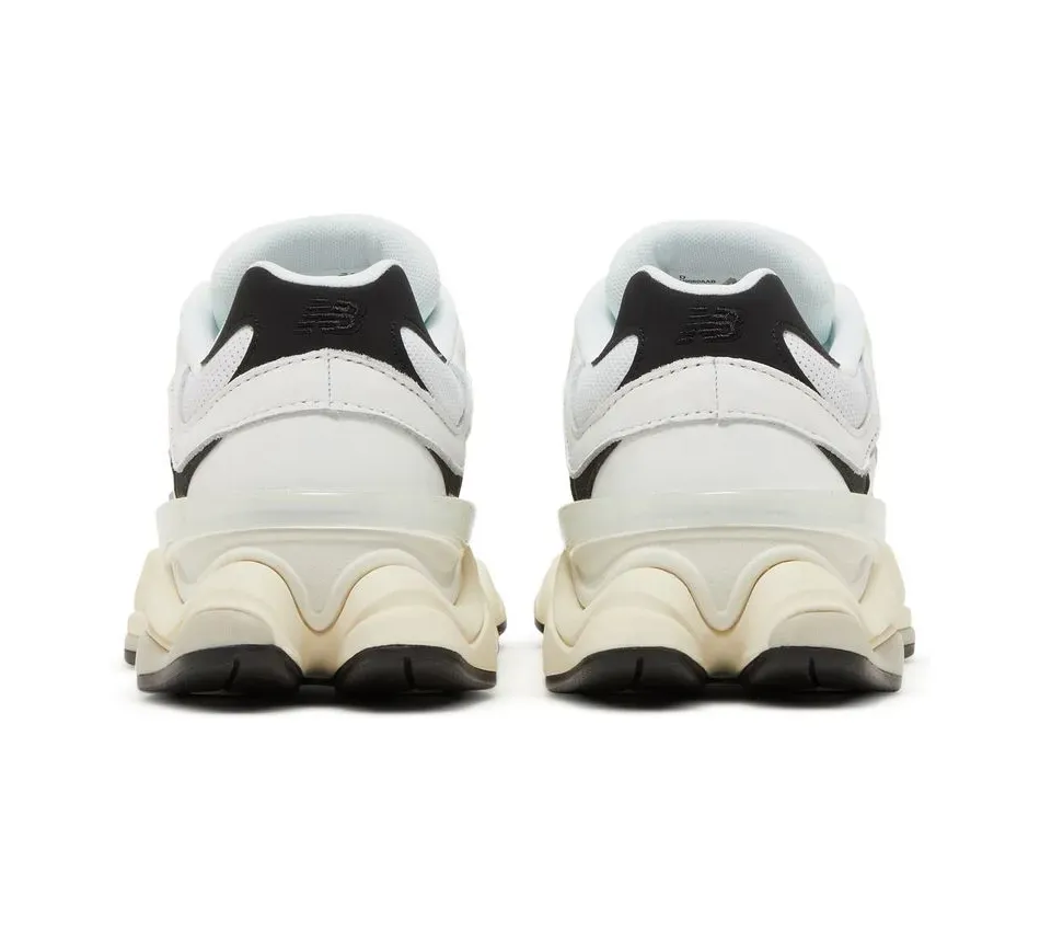 Sea Salt White Black