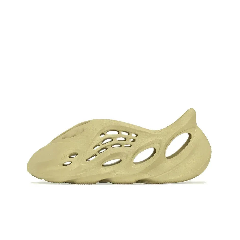 Adidas Originals Yeezy Foam Runner Желтый Adidas Originals Yeezy Foam Runner Желтый