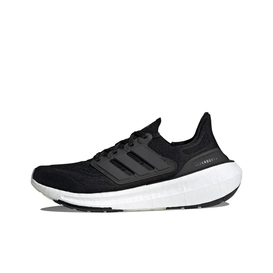 Adidas Ultraboost Light Черные Белые Adidas Ultraboost Light Черные Белые