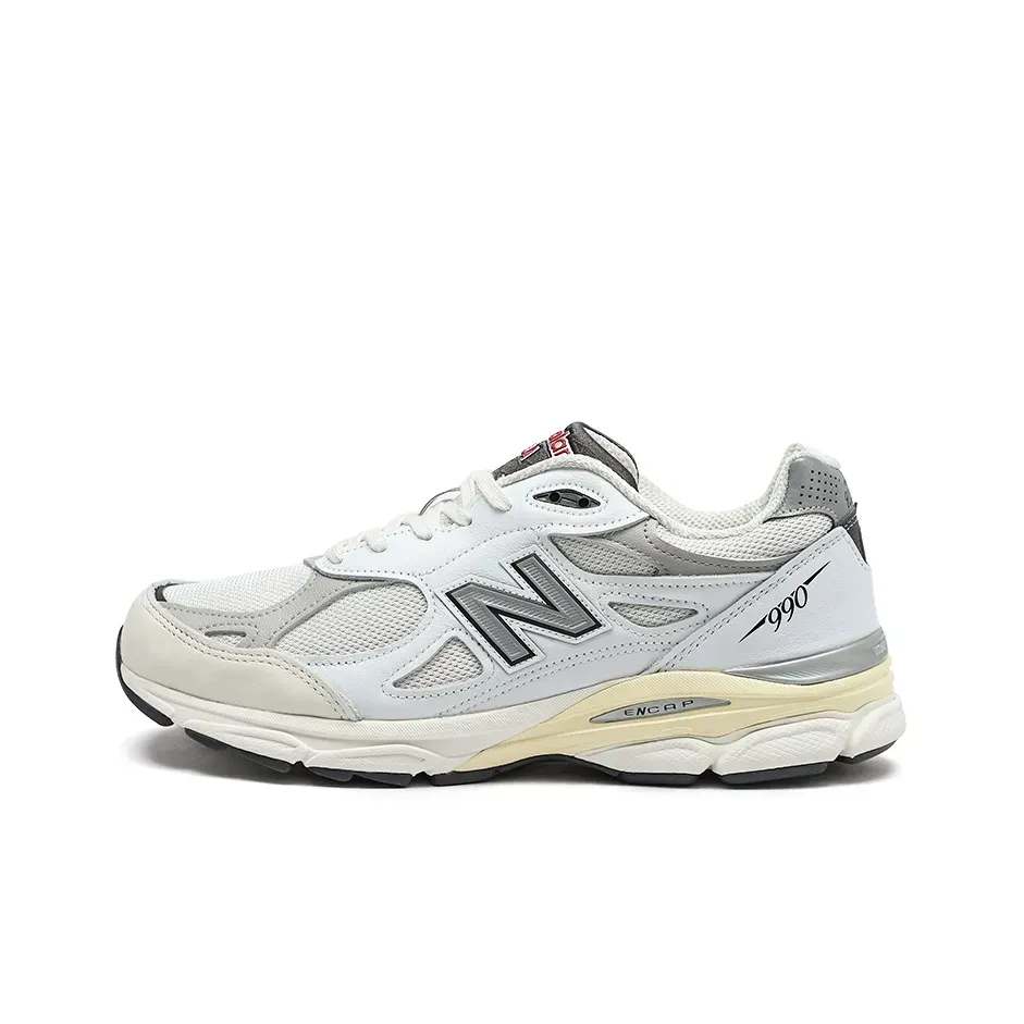 New Balance NB 990 V3 Sea Salt New Balance NB 990 V3 Sea Salt