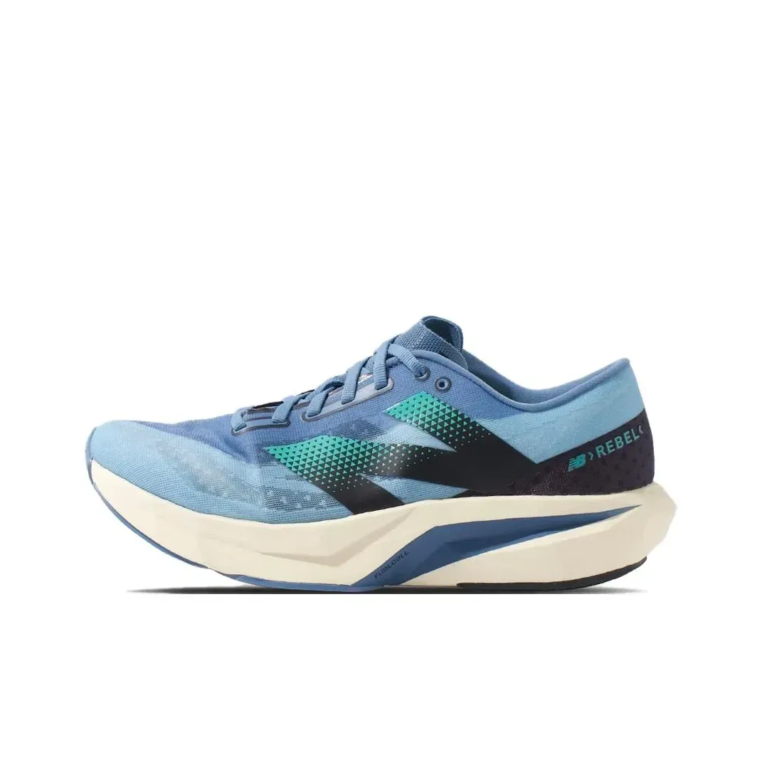 New Balance Rebel V4