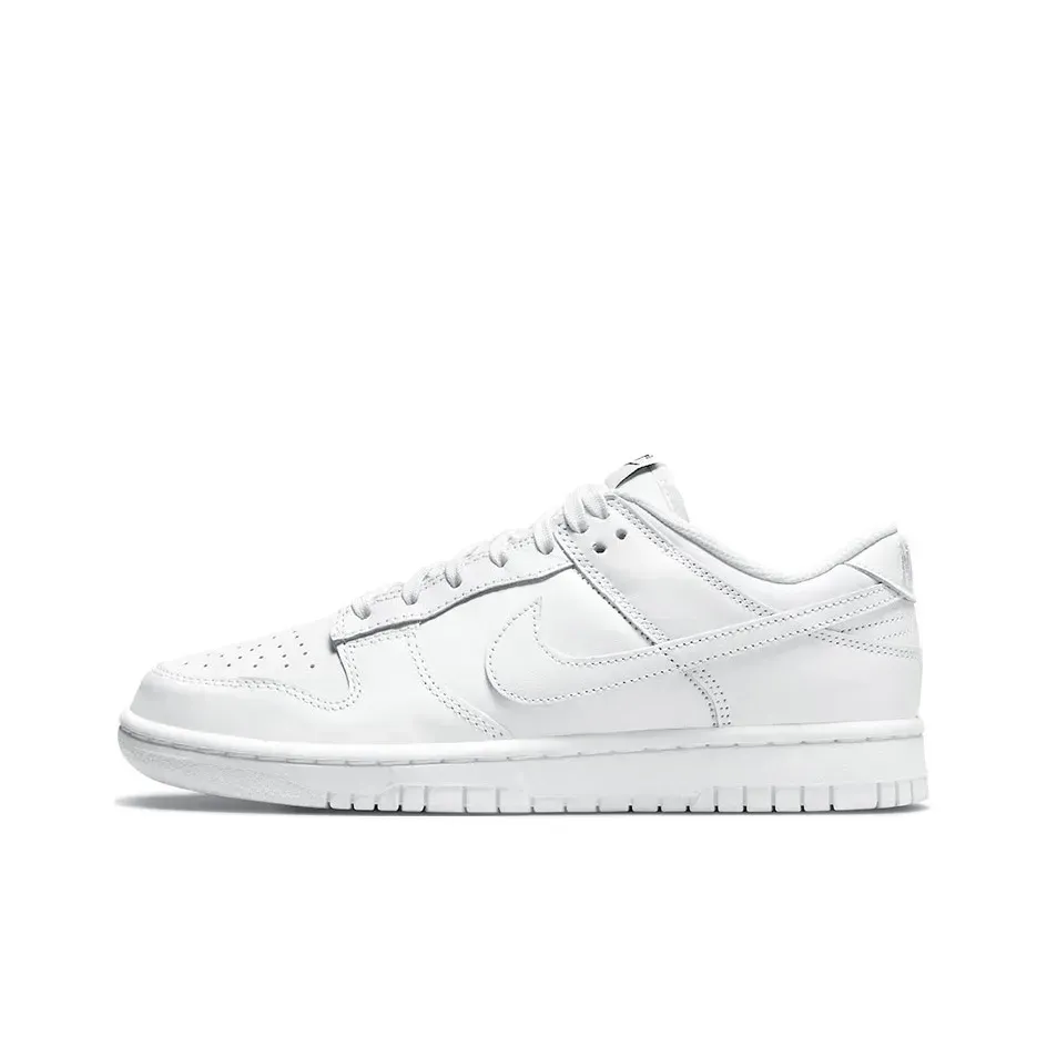 Sneakers Triple White