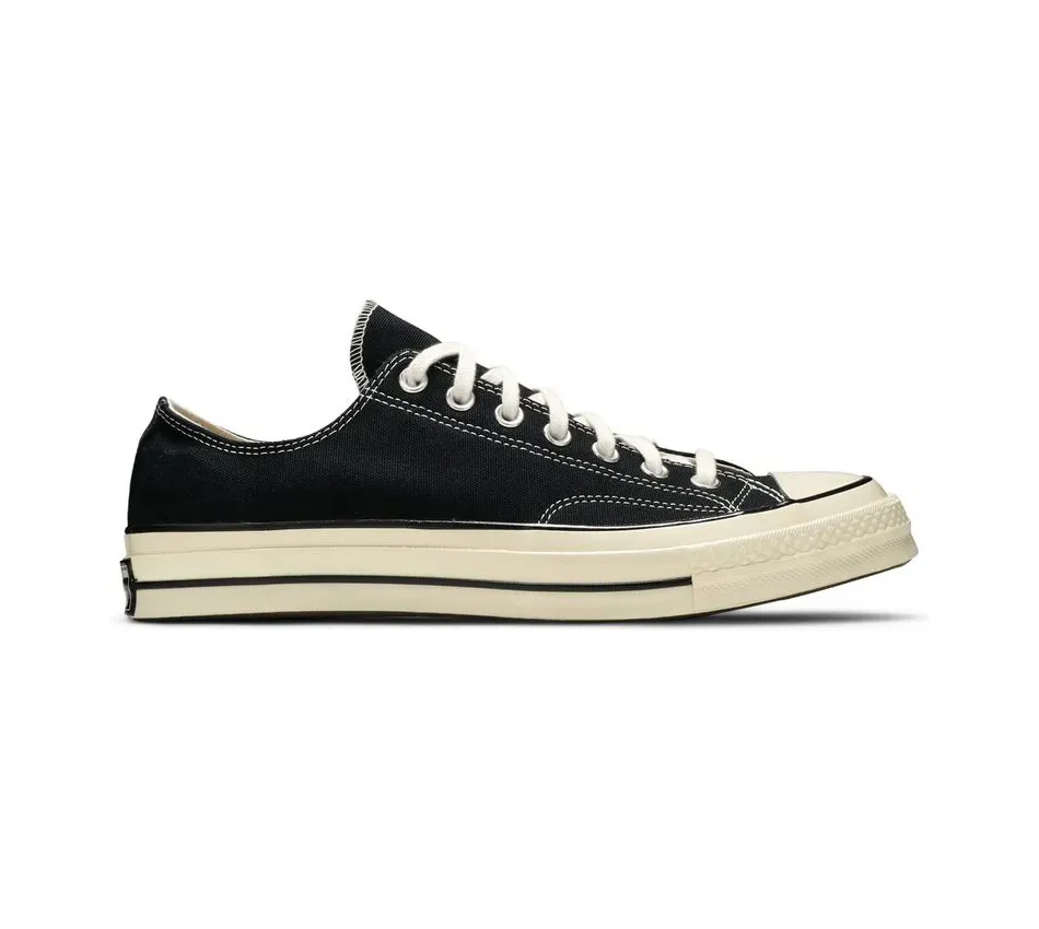 Chuck Taylor Black Egret